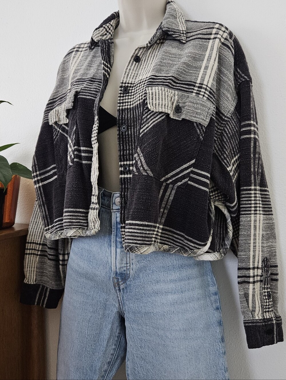 uo bdg black cream plaid flannel shirt slouchy boxy slub grunge 90s y2k boho